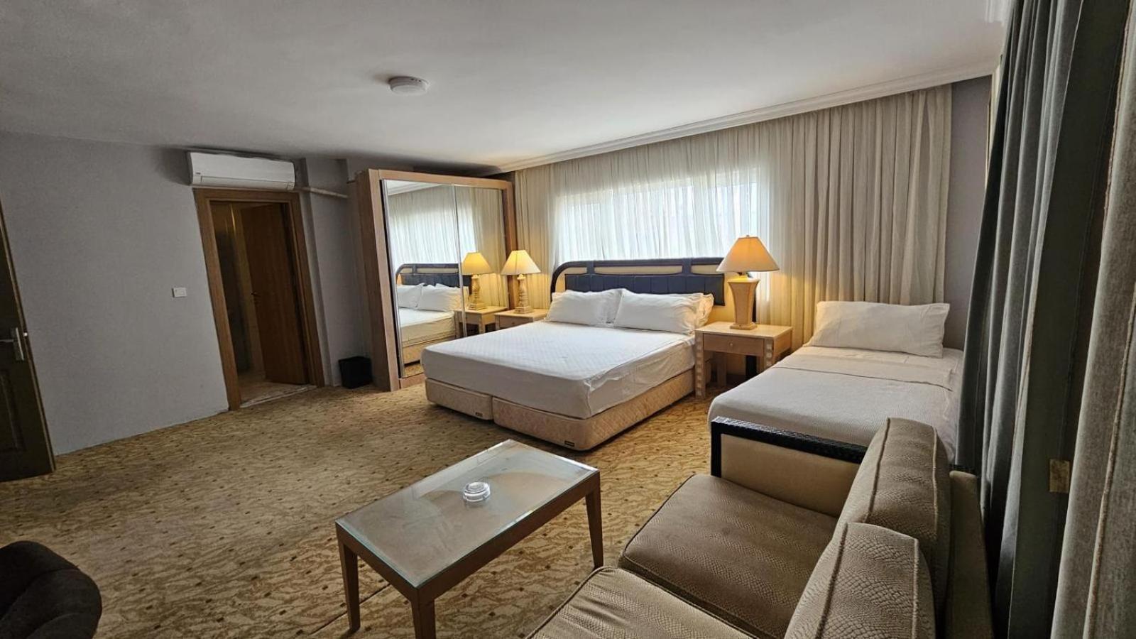 Sever Suites Hotel Antalya Exterior photo